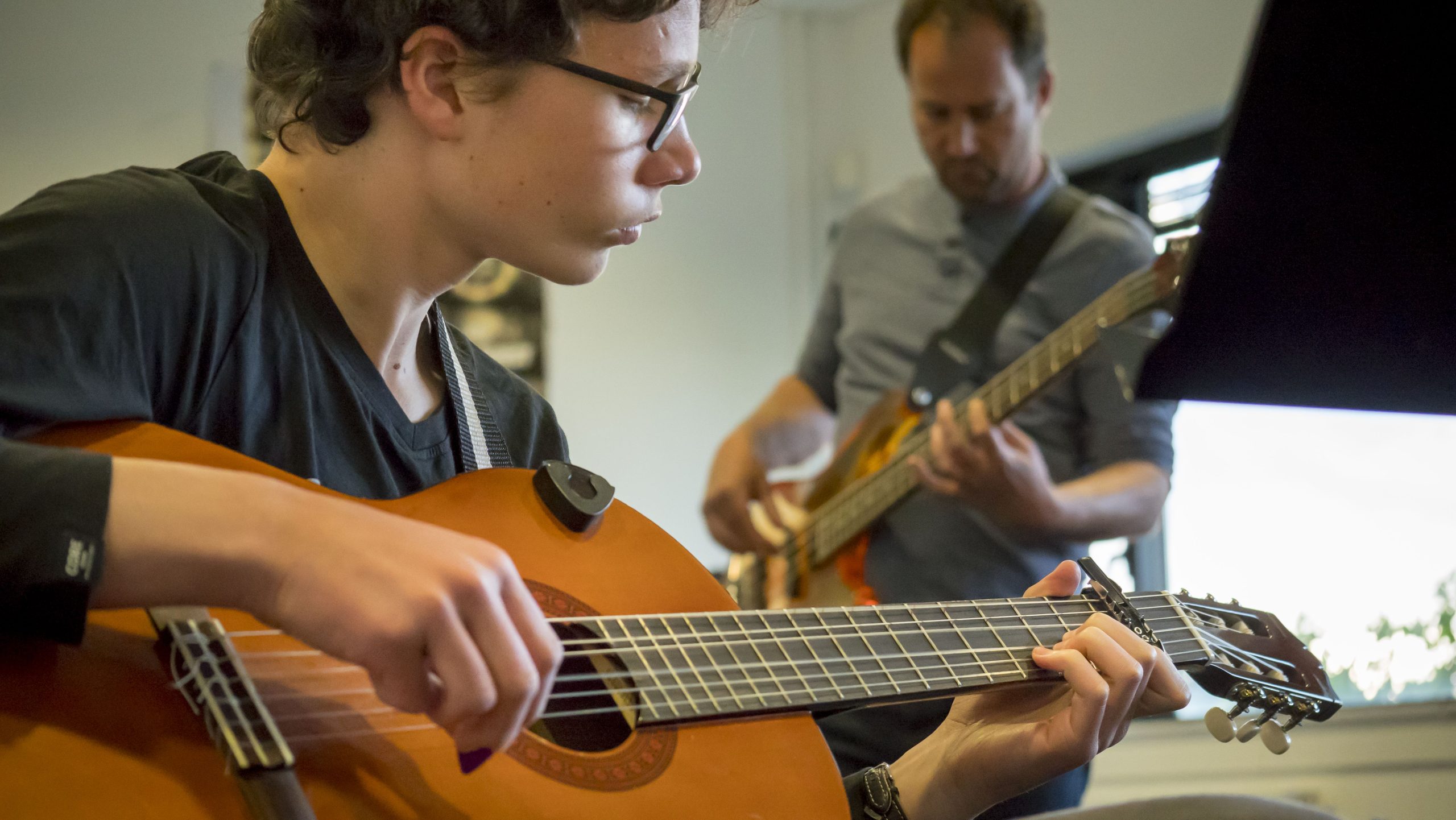Cours de guitare école de musique d'Iroise